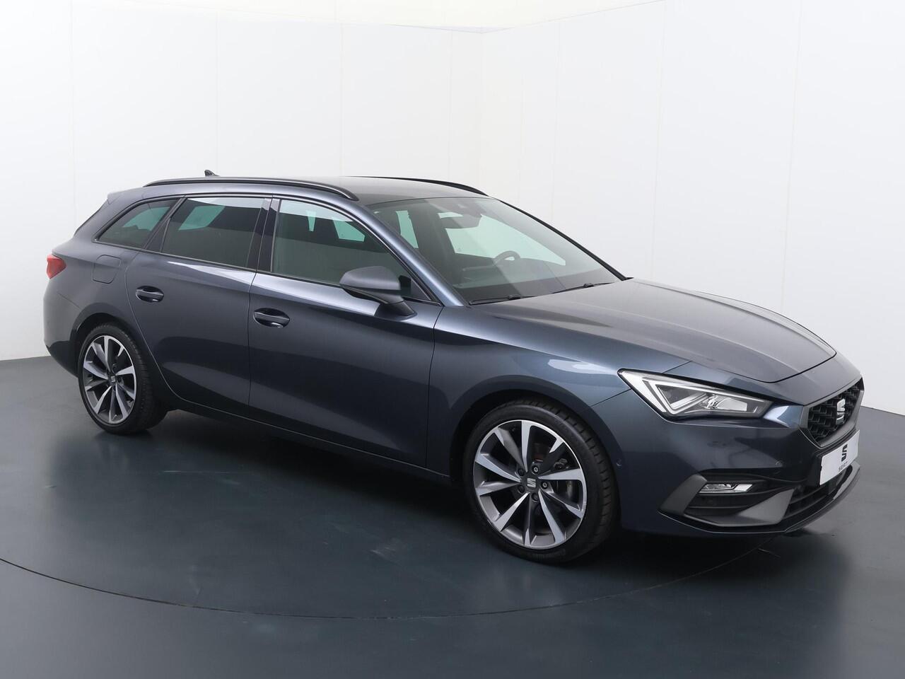 Seat LEON Sportstourer 1.5 TSI FR Launch Edition Technology winter | Camera | Achterklep elektrisch | Stoelverwarming | PDC V+A |