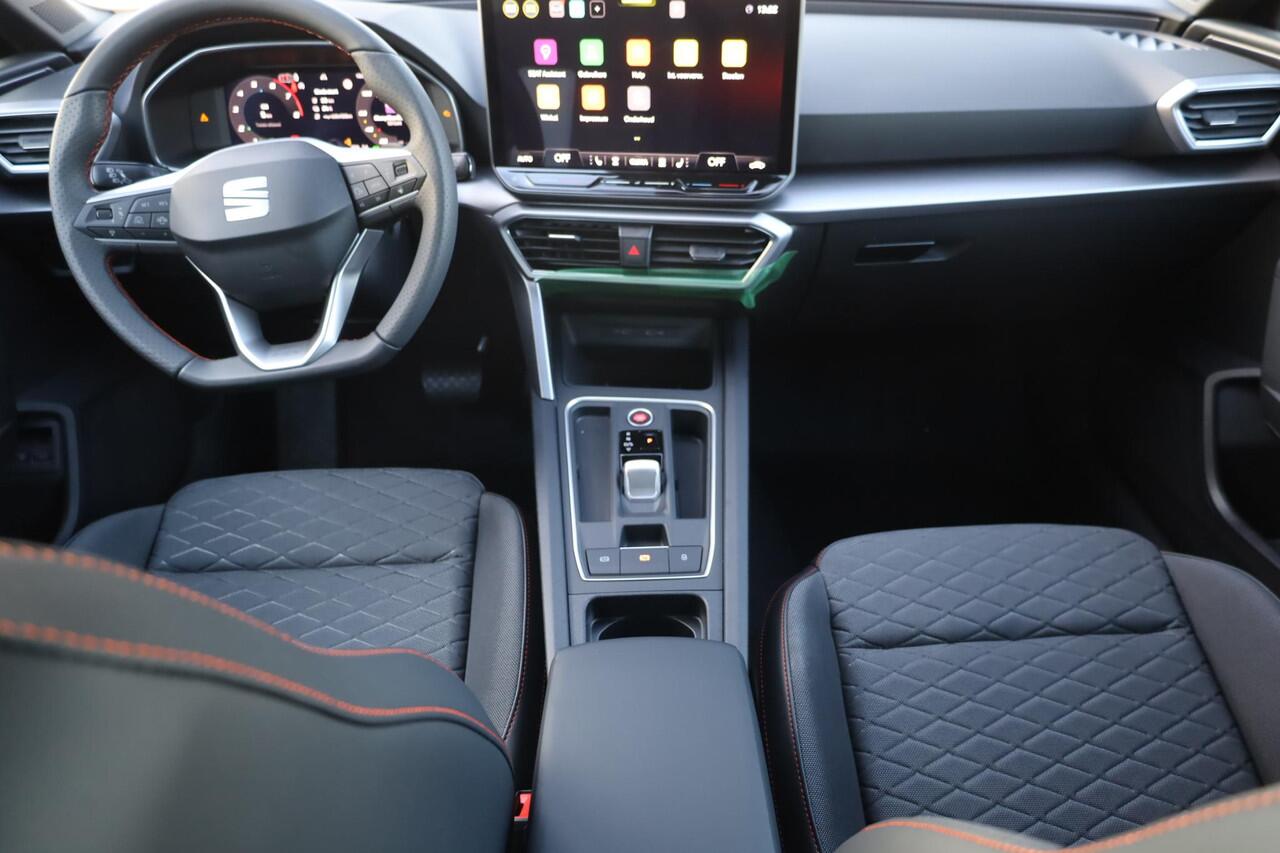 Seat LEON Sportstourer 1.5 TSI e-Hybrid FR Business 204PK / 150kW DSG, uit voorraad leverbaar! Achteruitrijcamera, PGR Trekhaak zwenkbaar, P29 Technology Pack, Apple Carplay & Android Auto, verwarmbare voorstoelen, Keyless Entry & Start, verwarmbaar stuurwiel, ele