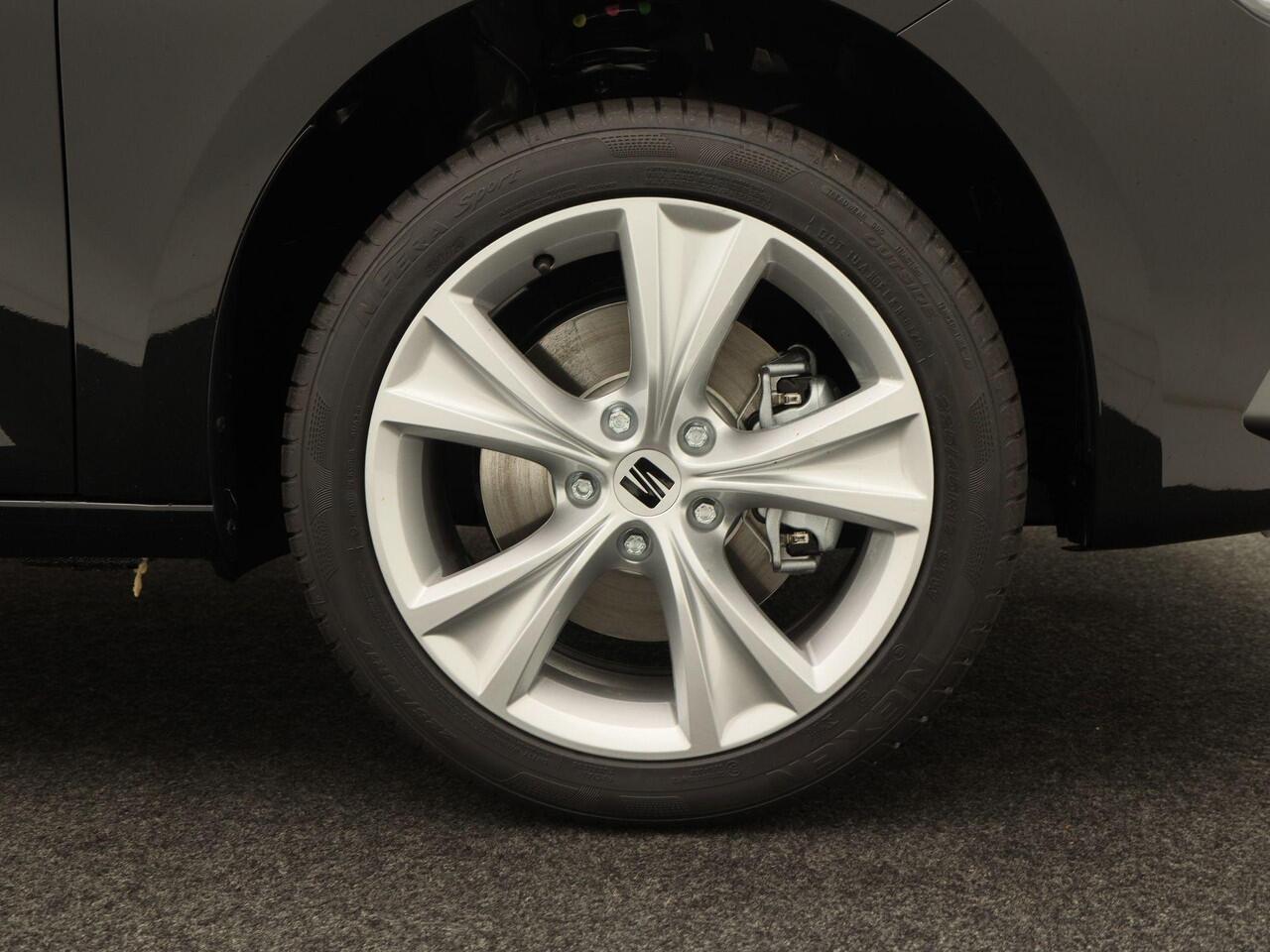 Seat LEON Sportstourer FR Business 1.5 TSI eHybrid PHEV 204pk | Trekhaak | Navigatie | Stoelverwarming | Keyless