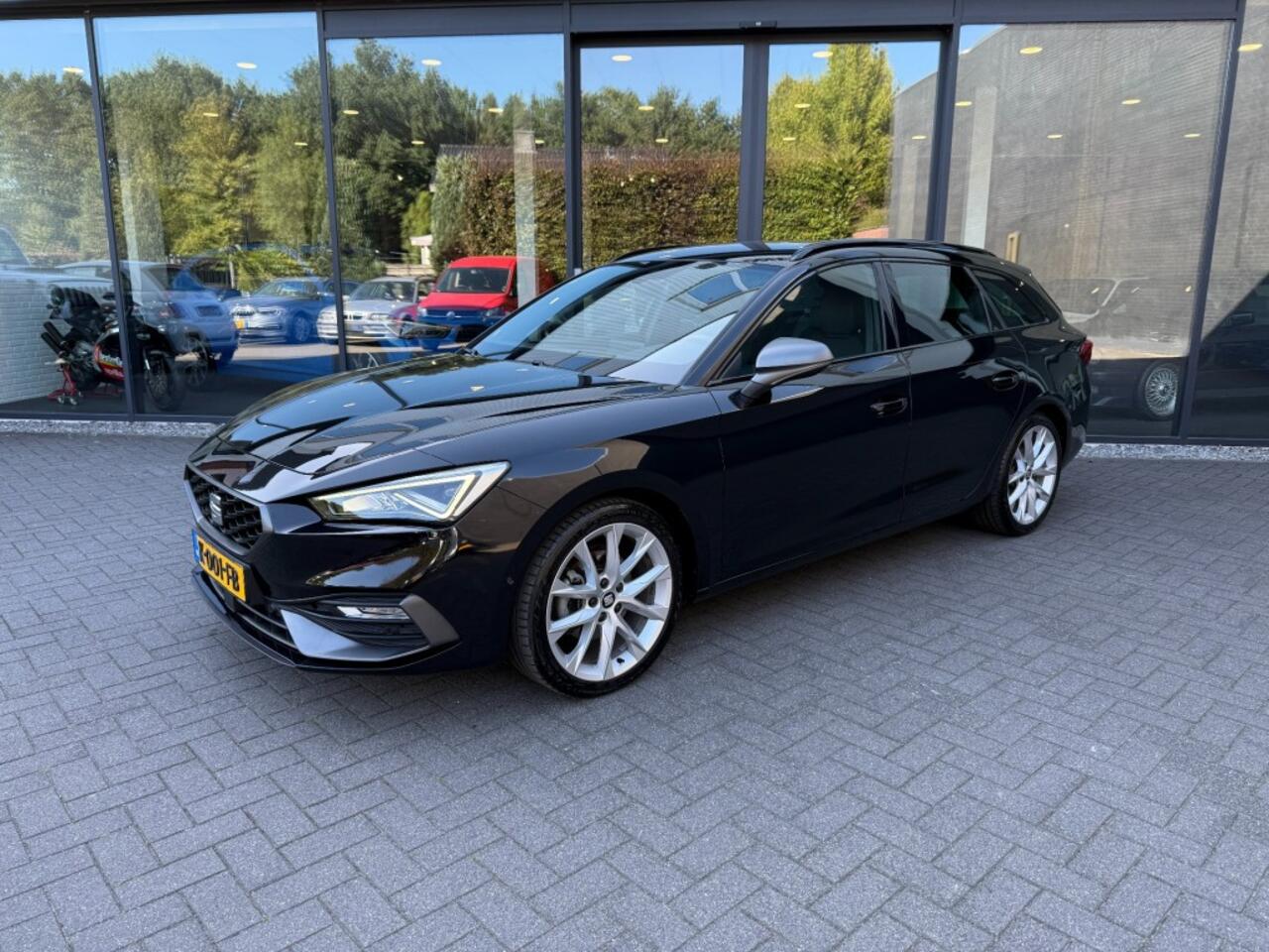 seat-leon-sportstourer-1.5-etsi-fr,