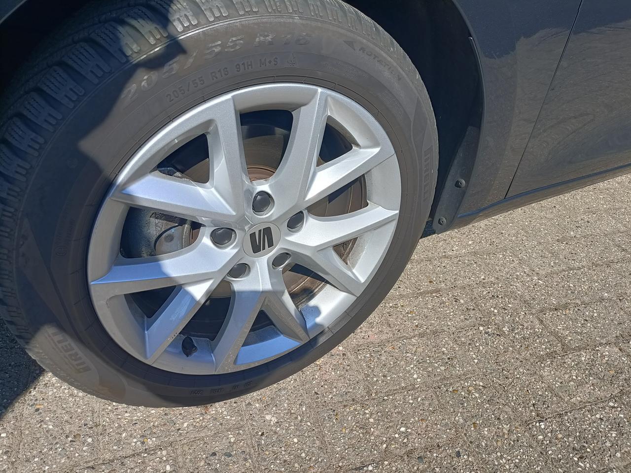 Seat LEON SPORTSTOURER 1.5 TSI Style Business Intense, Navi, Cruise