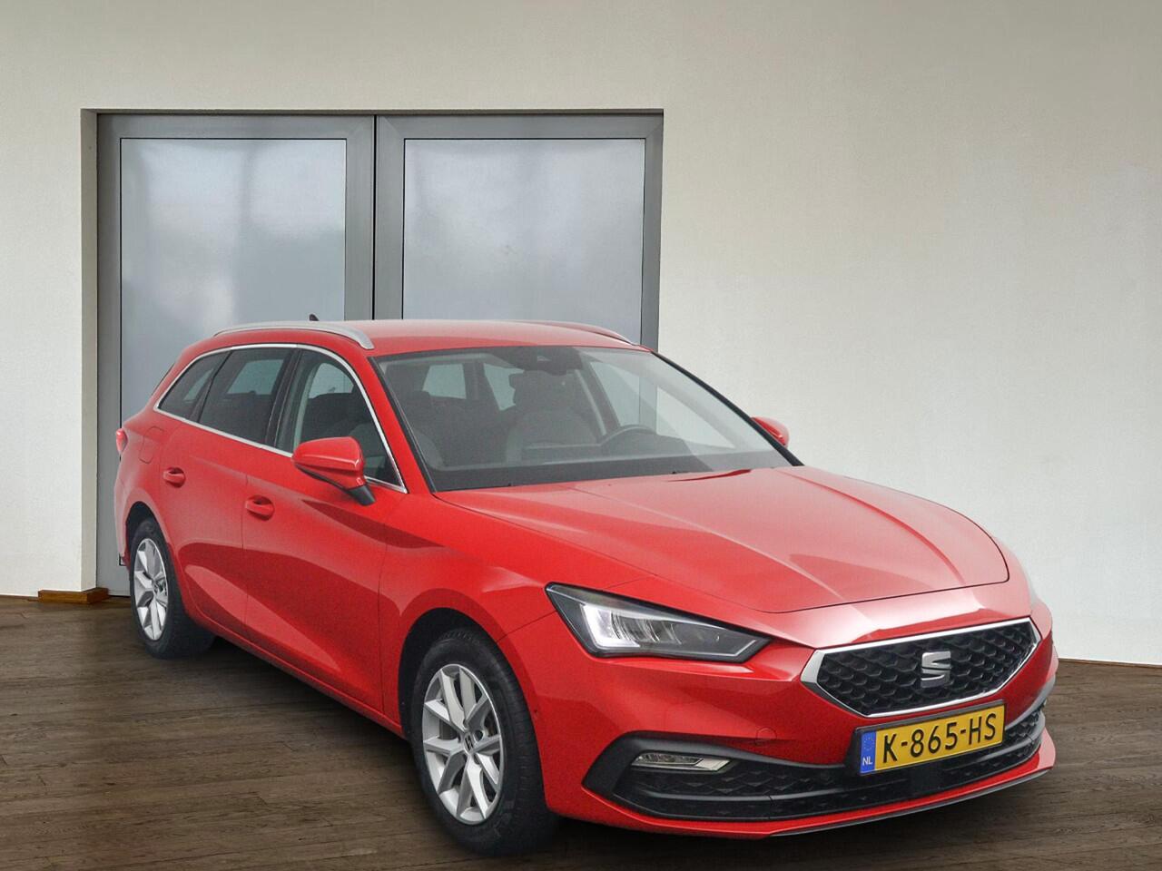 Seat LEON Sportstourer 1.5 eTSI FACELIFT*AUTOM.*ACC*HAAK*ECC*CARPLAY*