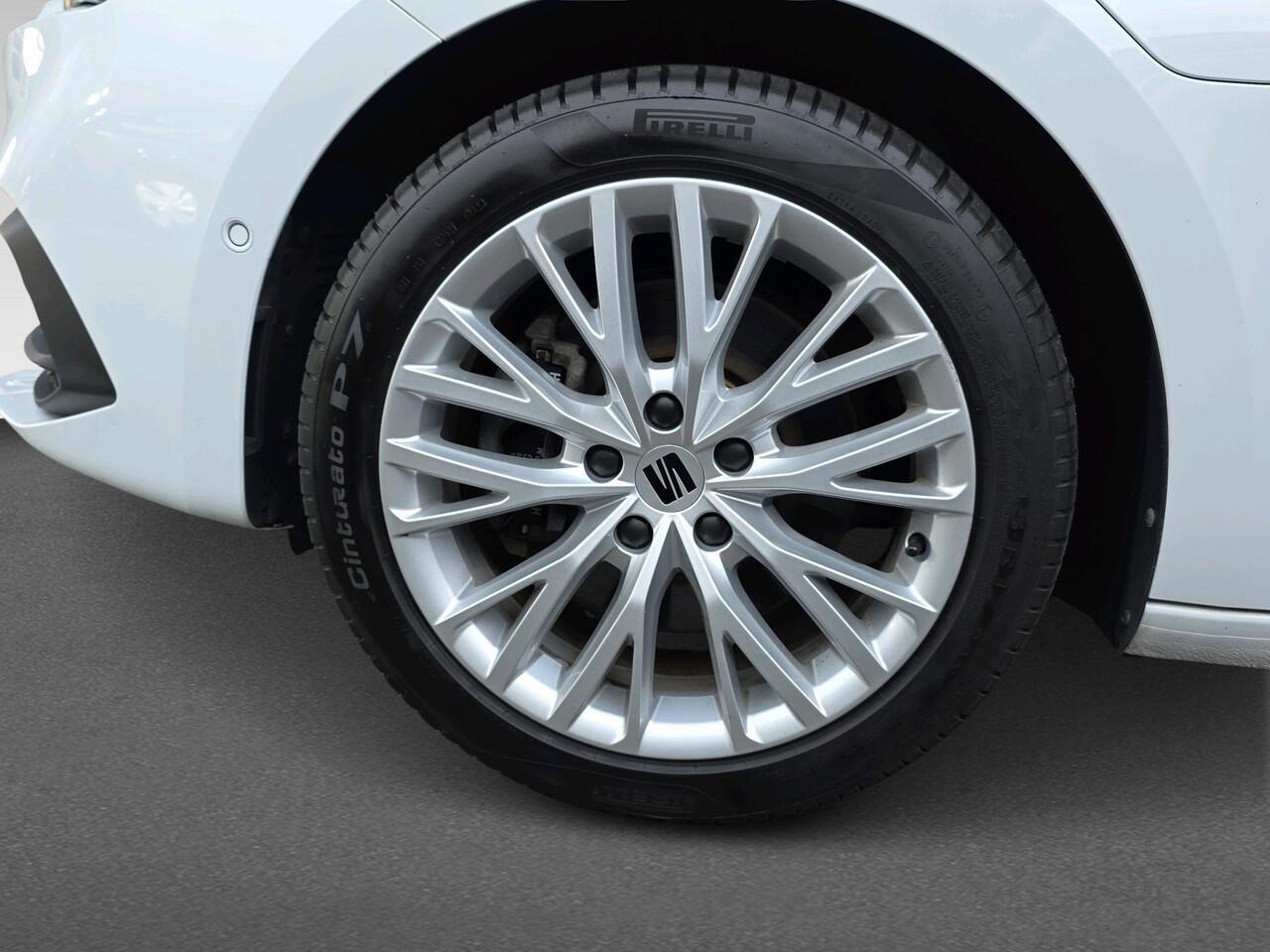 Seat LEON Sportstourer 1.4 TSI eHybrid PHEV Xcellence Business | Automaat | Half leder | Adaptive Cruise | Parkeersensoren |