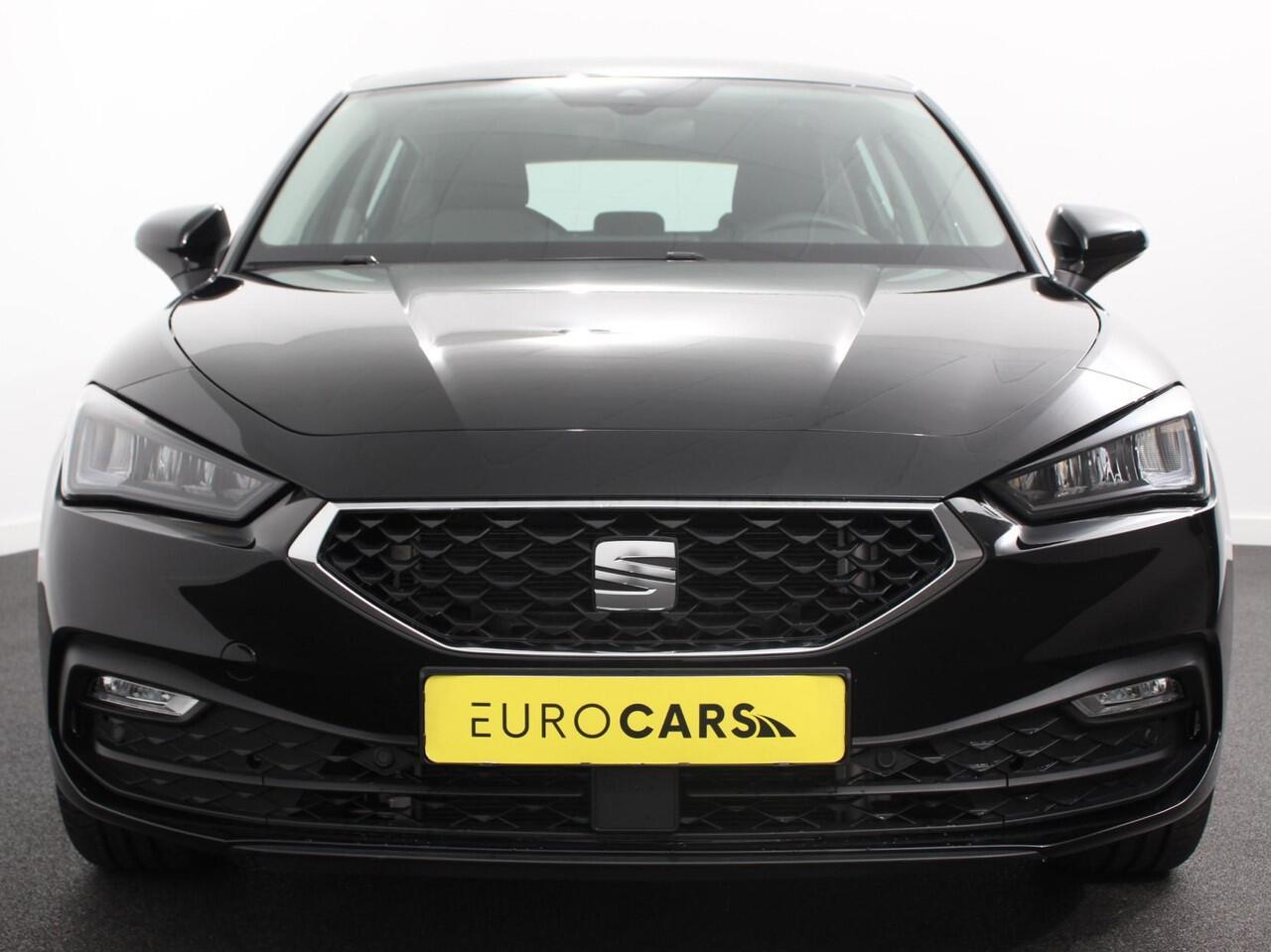 Seat LEON 1.0 eTSI 110pk DSG Style Navigatie Apple Carplay/ Android Auto Camera Parkeersensoren Stoel- en stuurverwarming Cruise Control Virtual Cockpit Climate Control