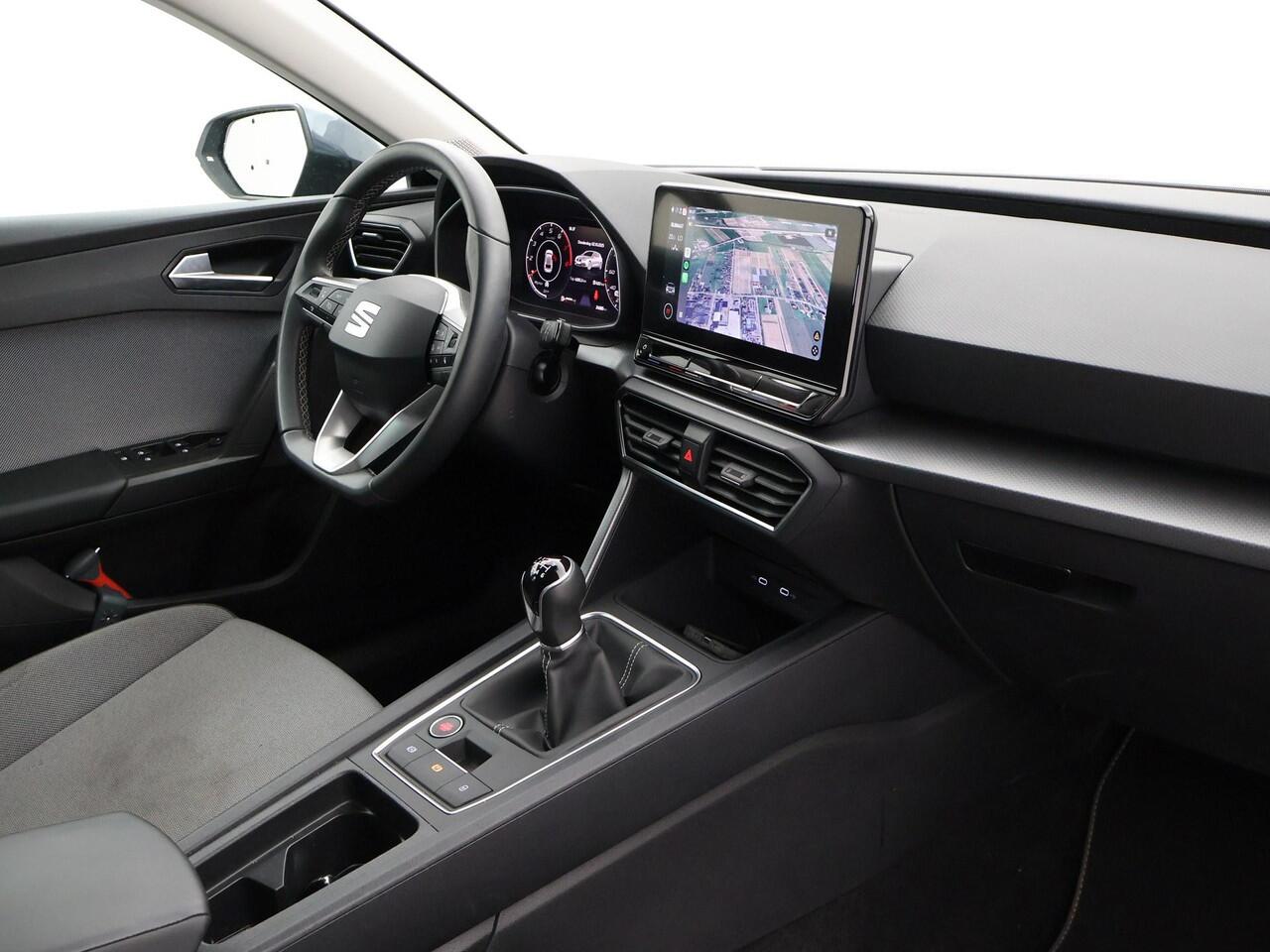 Seat LEON 1.0 TSI STYLE INTENSE + WEGKL. TREKHAAK | VIRTUAL COCKPIT | CAMERA | STOELVERW. | NAVIGATIE | CARPLAY