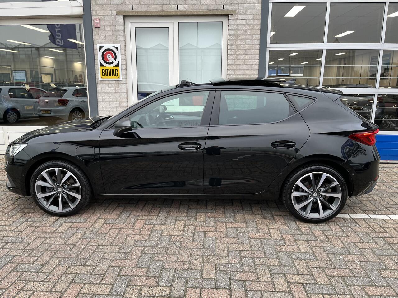 Seat LEON 1.4 TSI eHybrid PHEV FR Business Intense / AUTOMAAT/ KEYLESS/ FULL LINK/ PARK. SENSOREN + CAMERA/ LED/ ELEKTR. STOEL/ STUUR VERWARM./ KEYLESS/ NAVI/ 18" LMV