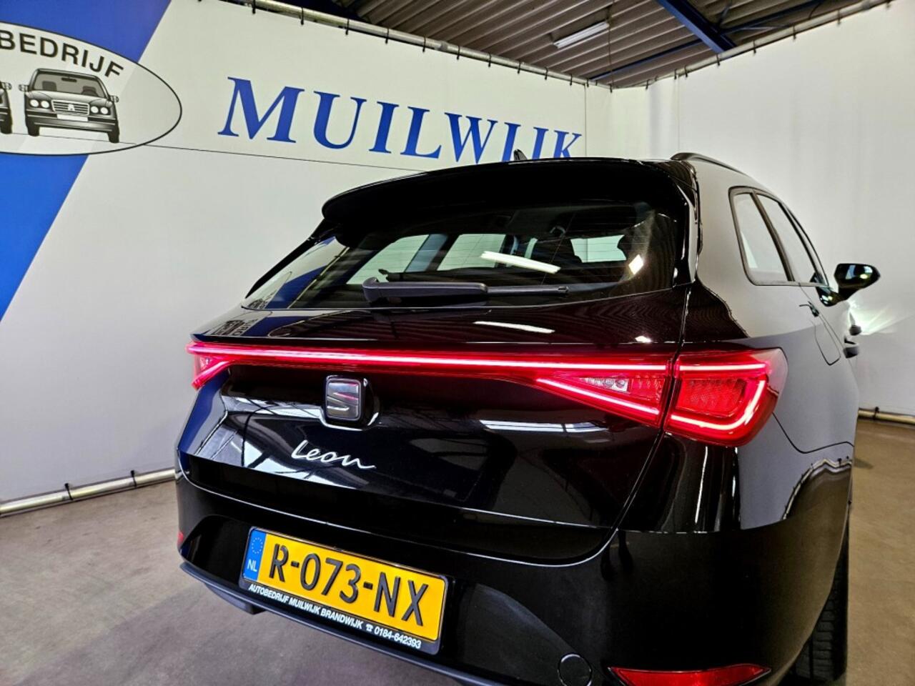 Seat LEON Sportstourer 1.0 TSI Reference / CarPlay / Full LED / NL Auto