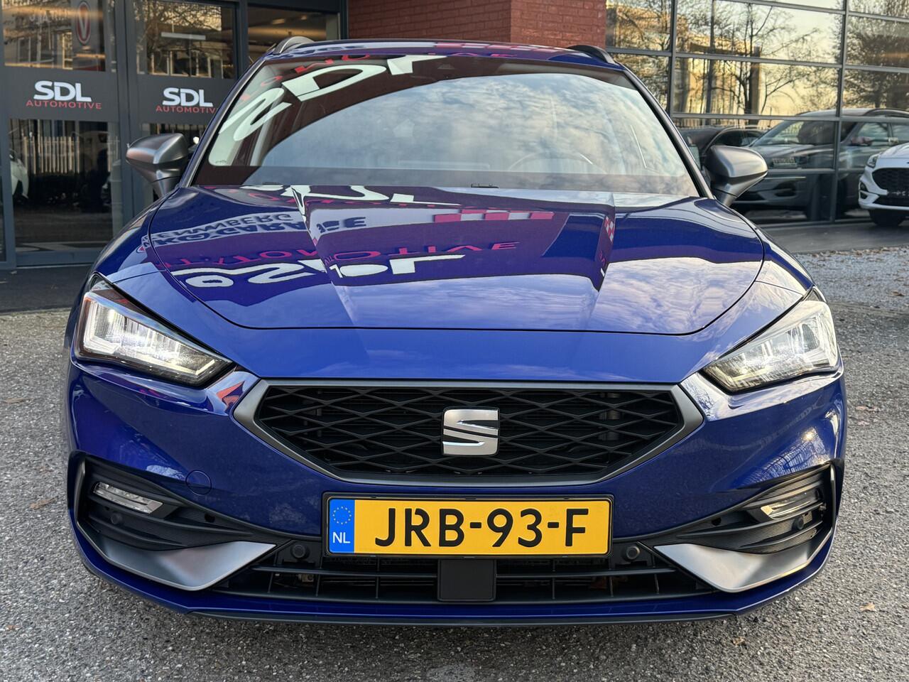 Seat LEON Sportstourer 1.4 TSI eHybrid PHEV FR // LED // NAVI // PDC V+A // CAMERA // STOEL + STUURWIELVERWARMING // ADAPTIV. CRUISE