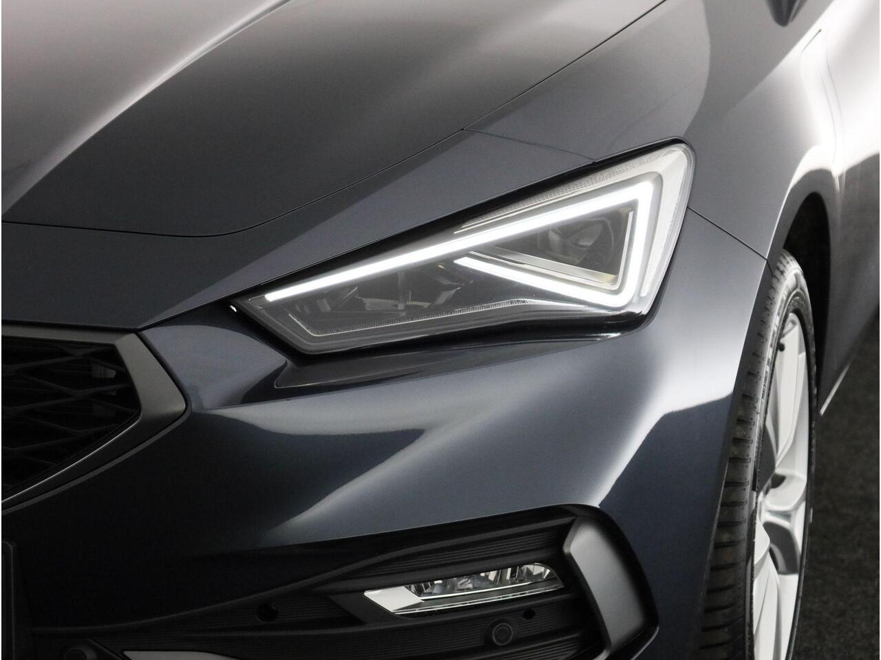 Seat LEON Sportstourer FR Business 1.5 TSI eHybrid 150 kW / 204 pk