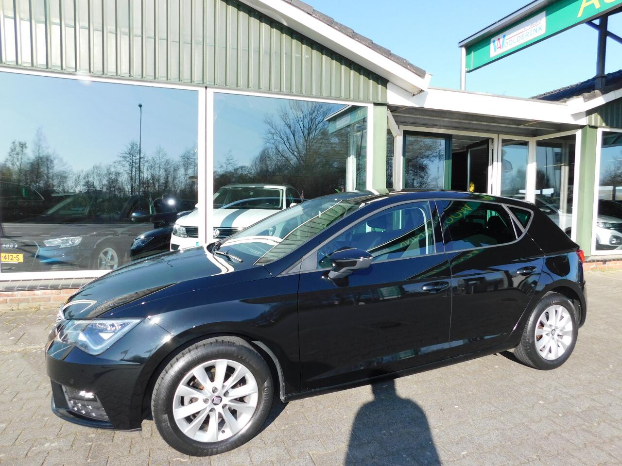 Seat LEON 1.0TSI 116PK STYLE INTENSE! All-in Prijs! LED