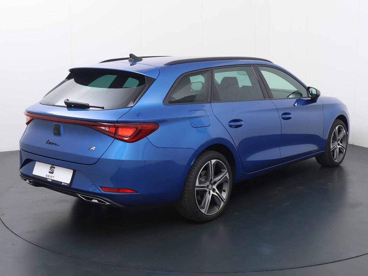 Seat LEON Sportstourer 1.5 TSI e-Hybrid 204pk DSG FR Business
