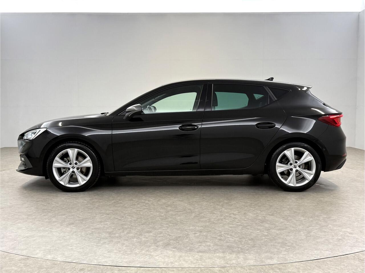 Seat LEON 1.5 eTSI FR 150PK | Virtual | Camera | Sfeer | Adap. Cruise | Stoel/Stuurverw. | Trekh. | Carplay | Keyless | NAP