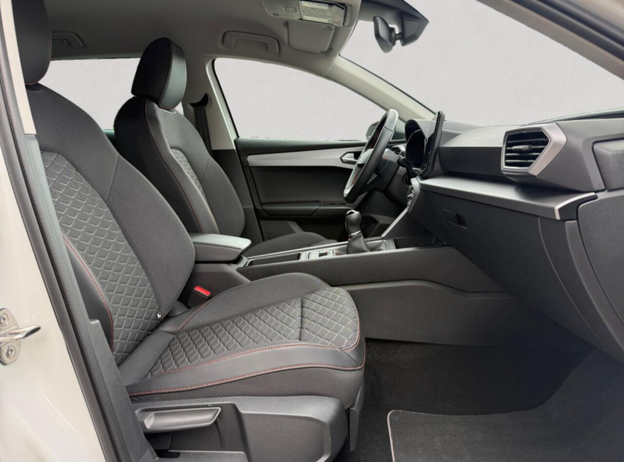 Seat LEON Leon 1.5 TSI FR | NAVIGATIE |