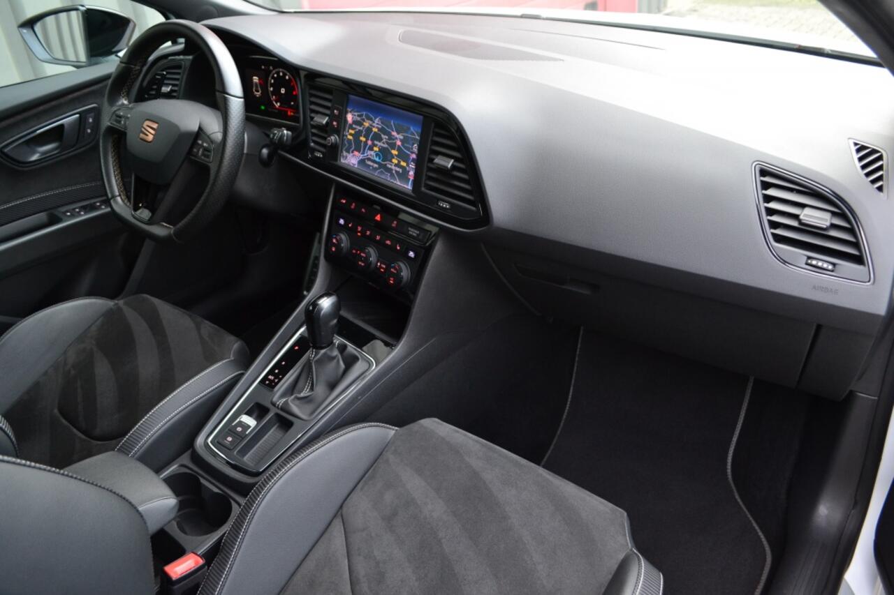 Seat LEON 2.0 TSI 4DRIVE CUPRA Ultimate Edition Camera/LED/Remus