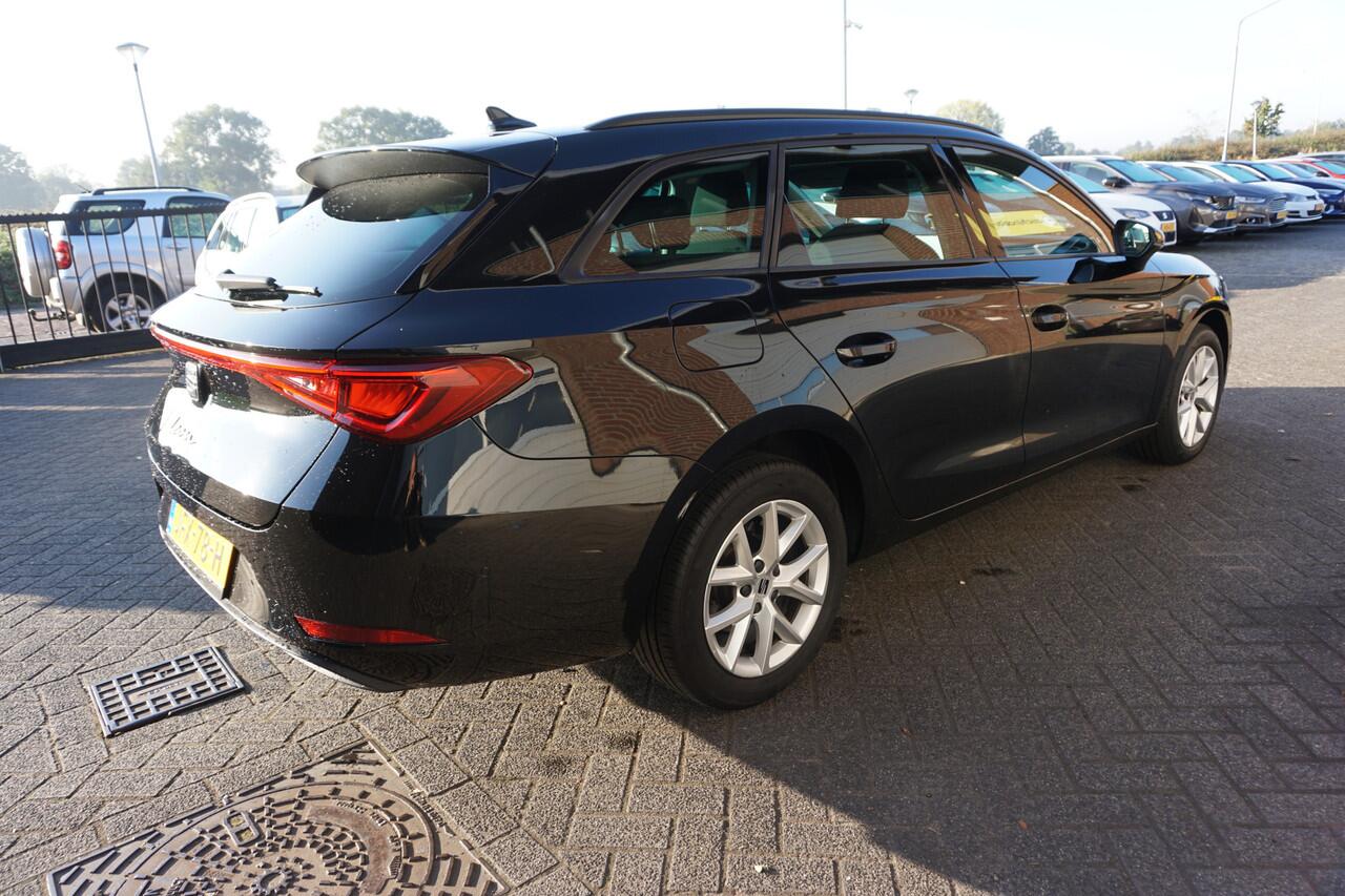 Seat LEON Sportstourer 1.5 TSI STYLE NAVIGATIE ANDROID-APPLECARPLAY DIGITALE COCKPIT LED ECC AIRCO CRUISECONTROL PARKEERSENSOREN V+A BLUETOOTH LMV ENZ...