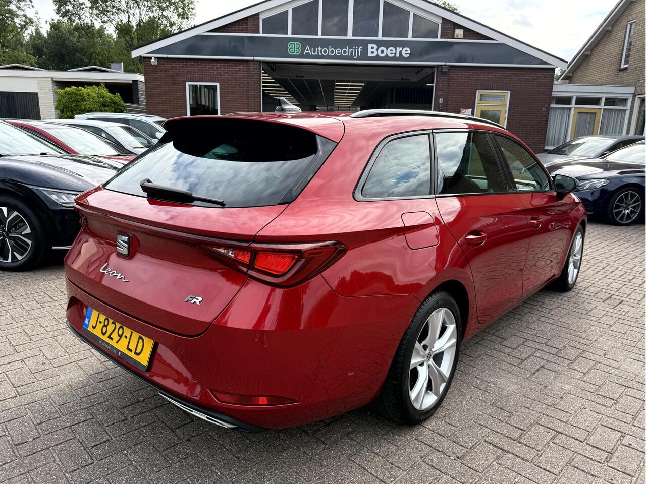 Seat LEON Sportstourer 1.5 eTSI FR Launch Edition Virt.Cockpit, 17''Lmv, App Connect, Sfeer Verlichting