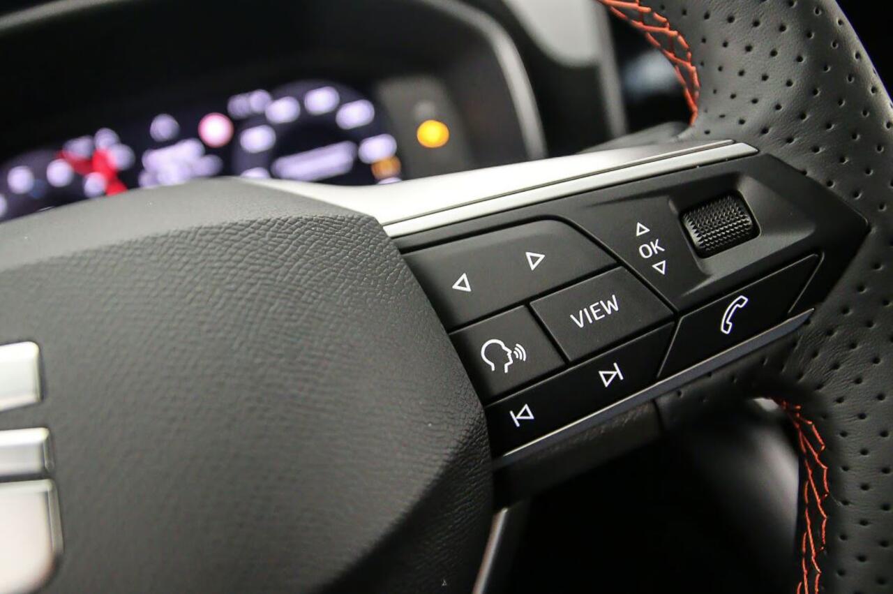 Seat LEON Sportstourer 1.5 TSI e-Hybrid FR Business ¤3.000 euro fiscaal in prijs verlaagd