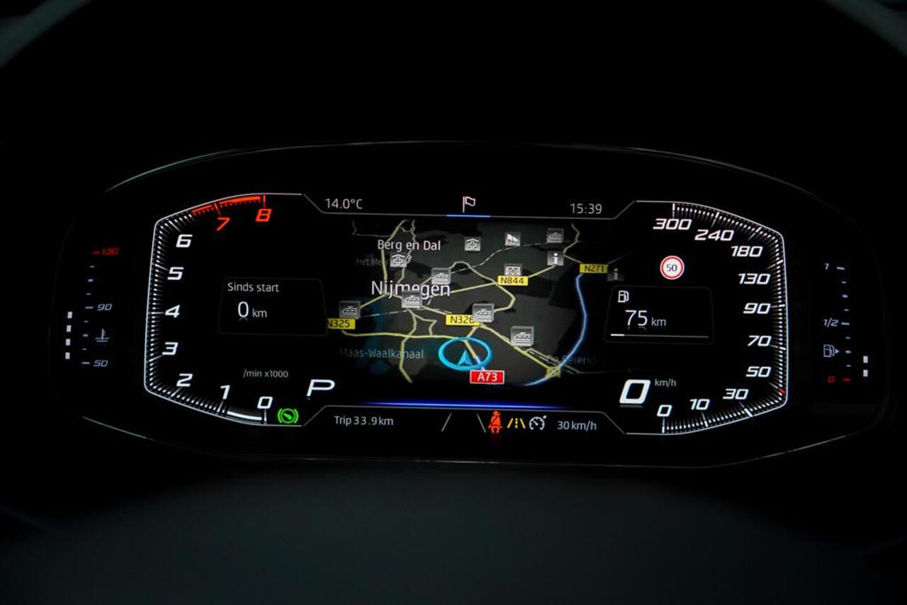 Seat LEON ST 2.0 TSI 4DRIVE CUPRA R Ultimate Edition / Pano / Carplay