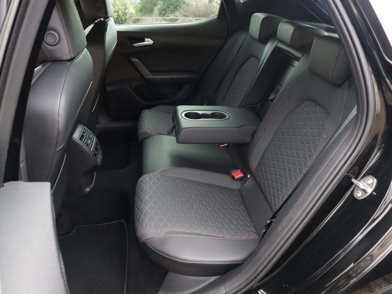 Seat LEON 1.5 TSI FR Launch Edition 1e-Eig. & Dealer-Onderh. BOVAG-Garantie. NL-Auto.