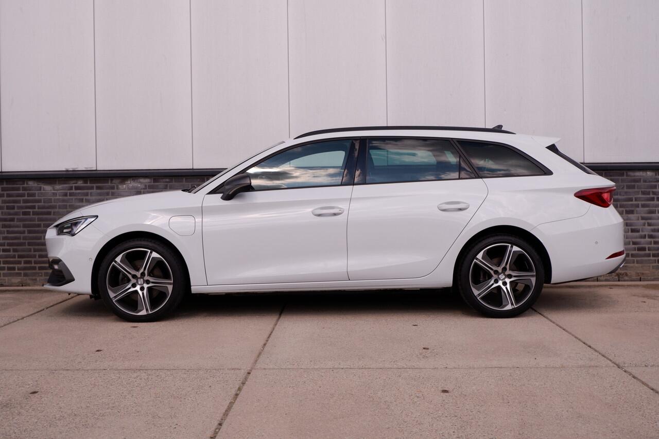 Seat LEON Sportstourer 1.4 TSI eHybrid PHEV FR Business Intense | LED | Virtual Cockpit | Memory | Navi | Camera | Carplay | ACC | Sfeerverlichting