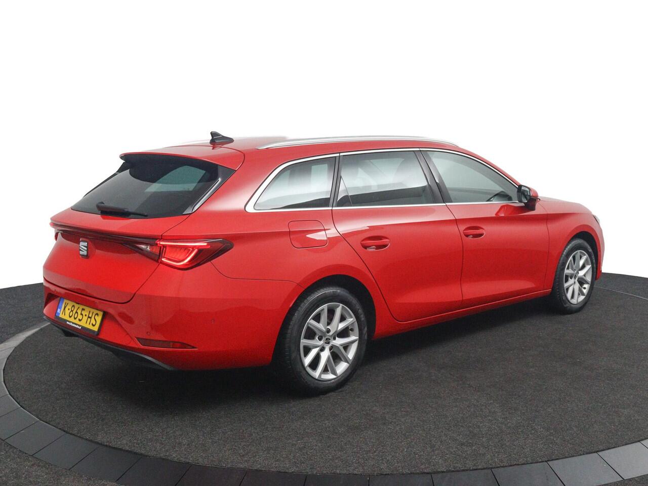 Seat LEON Sportstourer 1.5 eTSI FACELIFT*AUTOM.*ACC*HAAK*ECC*CARPLAY*