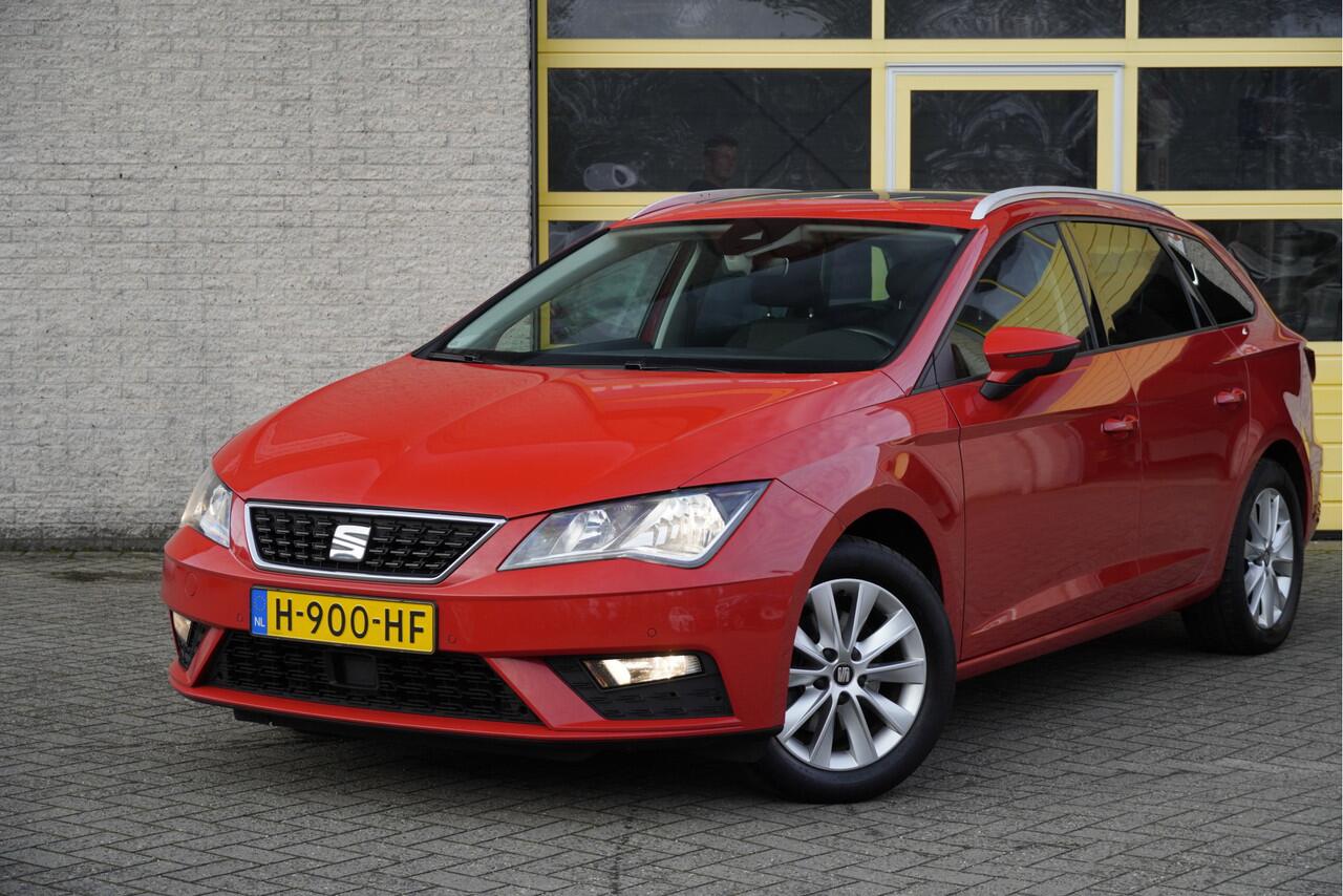 Seat LEON ST 1.5 TSI 150PK! Automaat Style Ultimate Edition BJ2020 Lmv 16" | Led | Pdc | Navi | Beats Audio | Panoramadak | Trekhaak | Achteruitrijcamera | App-Connect | Climate control | Cruise control | Extra getint glas