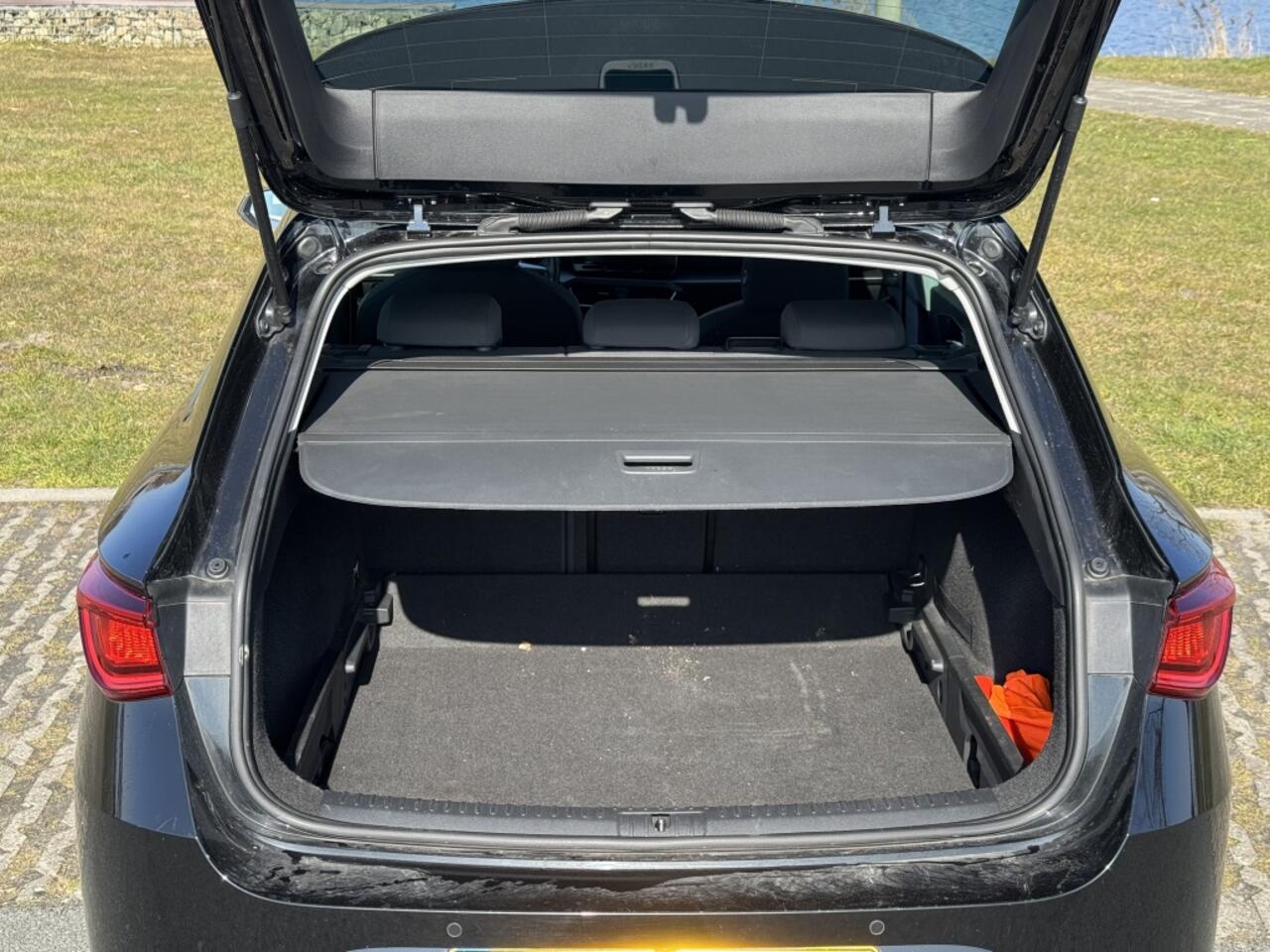 Seat LEON 1.0 eTSI Style Business intens | Camera | Carplay