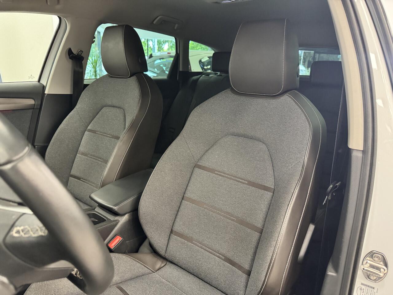 Seat LEON Sportstourer 1.5 TSI FR Xcellence | VIRTUAL | ADAPTIVE CC | NAVI |