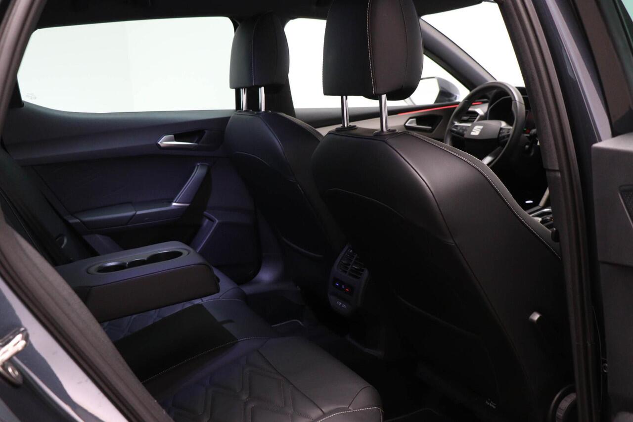 Seat LEON 1.4 TSI eHybrid PHEV Xcellence | TECHNOLOGY PACK | LEDER | TREKHAAK | 18"