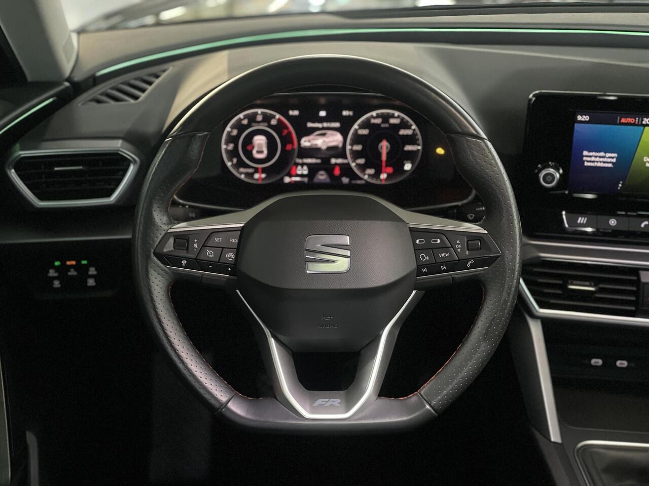 Seat LEON 1.0 TSI FR PANO / CARPLAY / LED