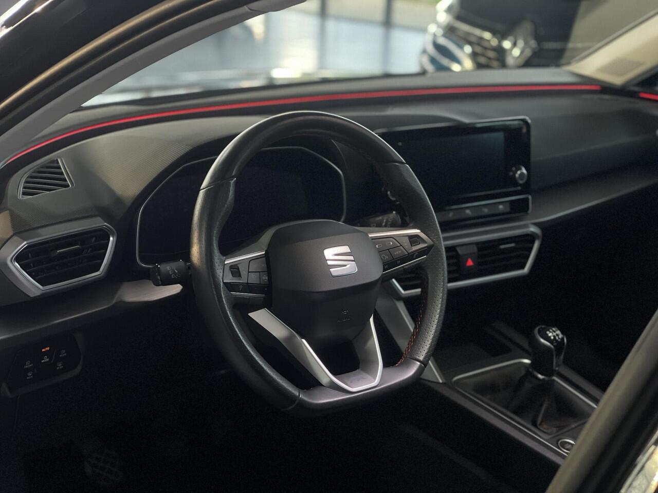 Seat LEON 1.0 TSI FR PANO / CARPLAY / LED