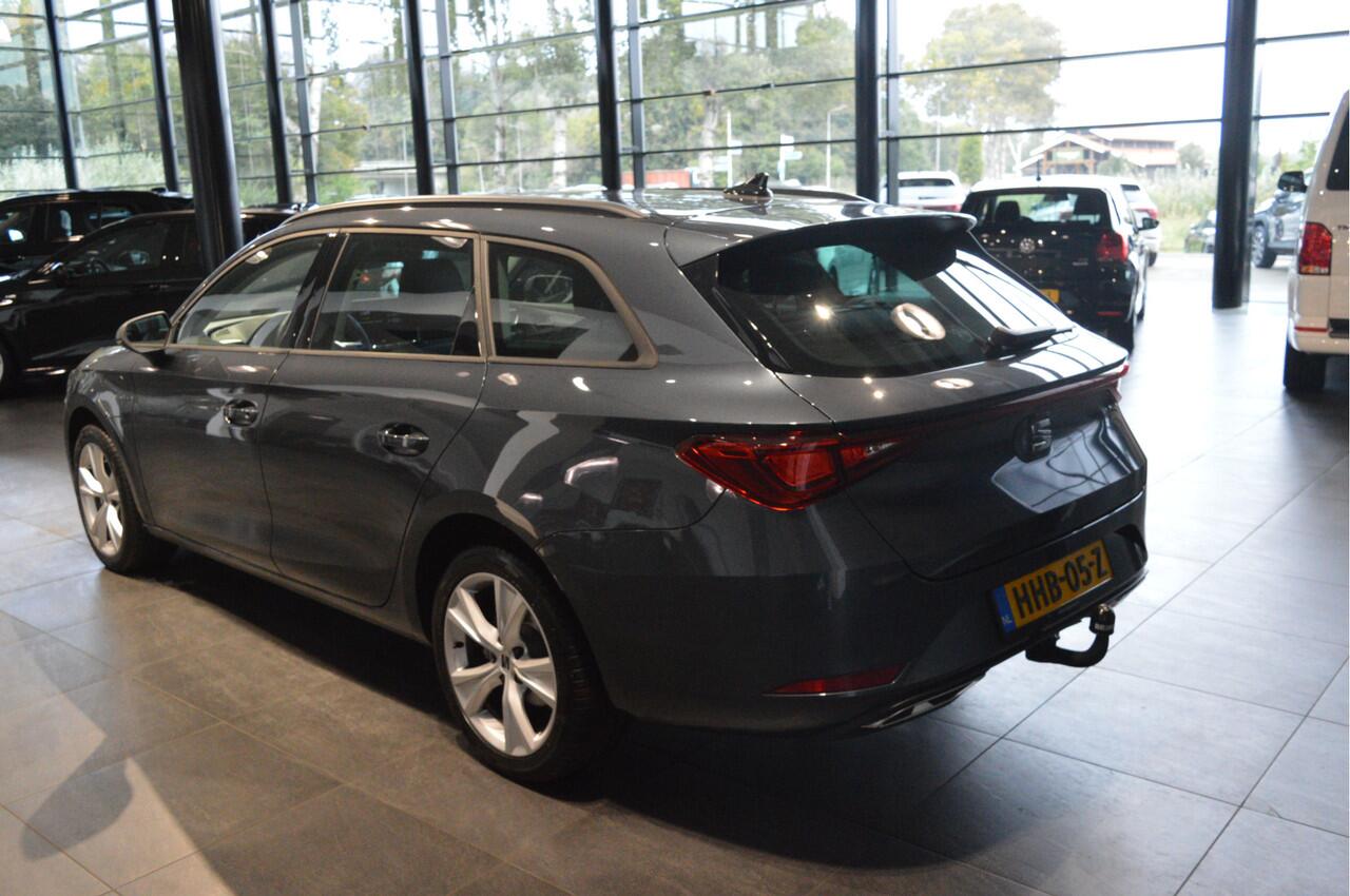 Seat LEON Sportstourer 1.5 TSI e-Hybrid FR clima cruise trekhaak 17 inch !!