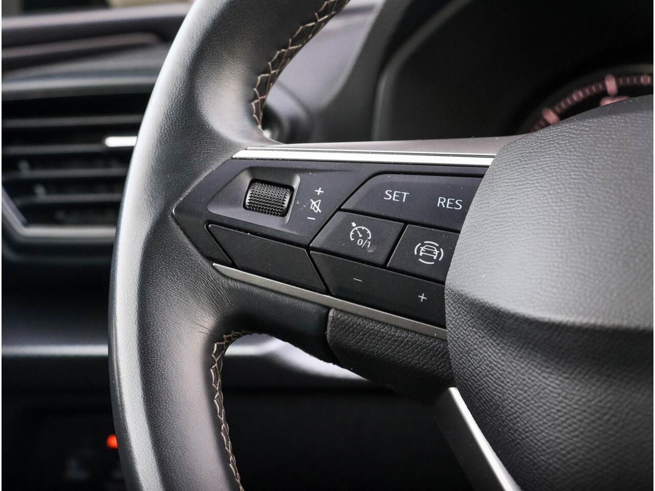 Seat LEON Sportstourer 1.0 TSI | Carplay | 1e eigenaar! | Cruise | BTW