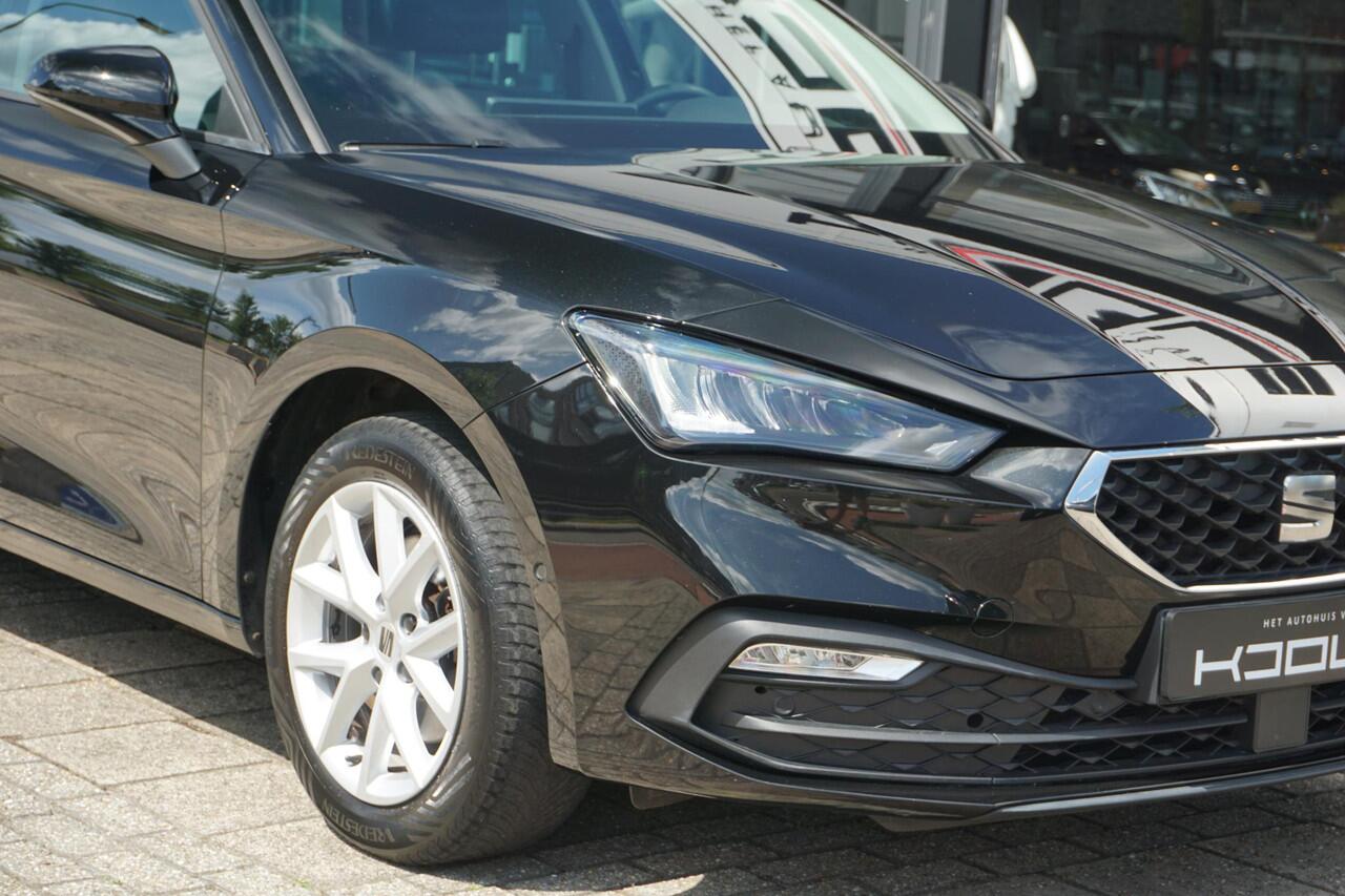 Seat LEON Sportstourer 1.0 TSI Style | groot navi | digitale cockpit