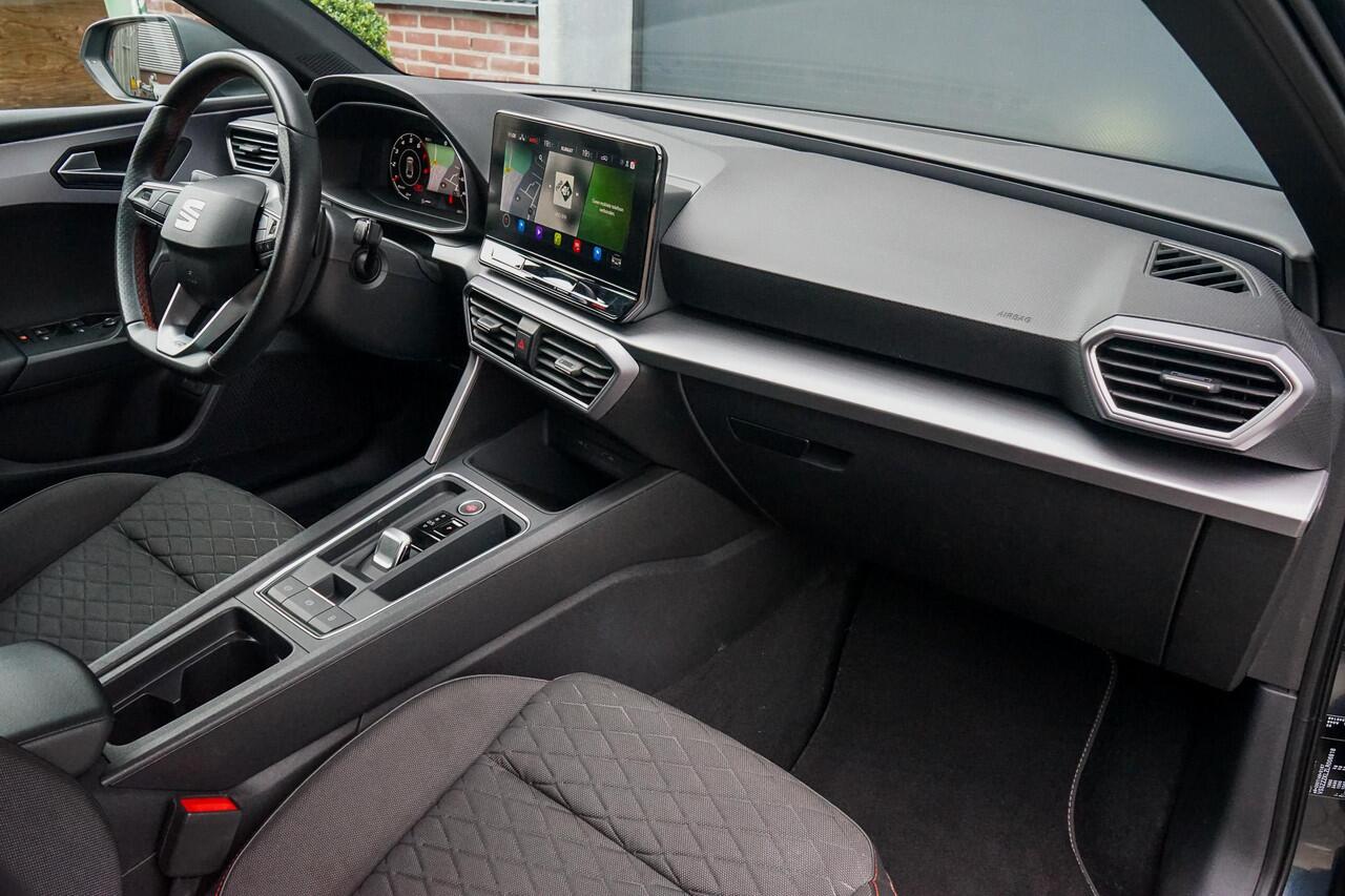 Seat LEON Sportstourer 1.5 eTSI FR Launch Edition