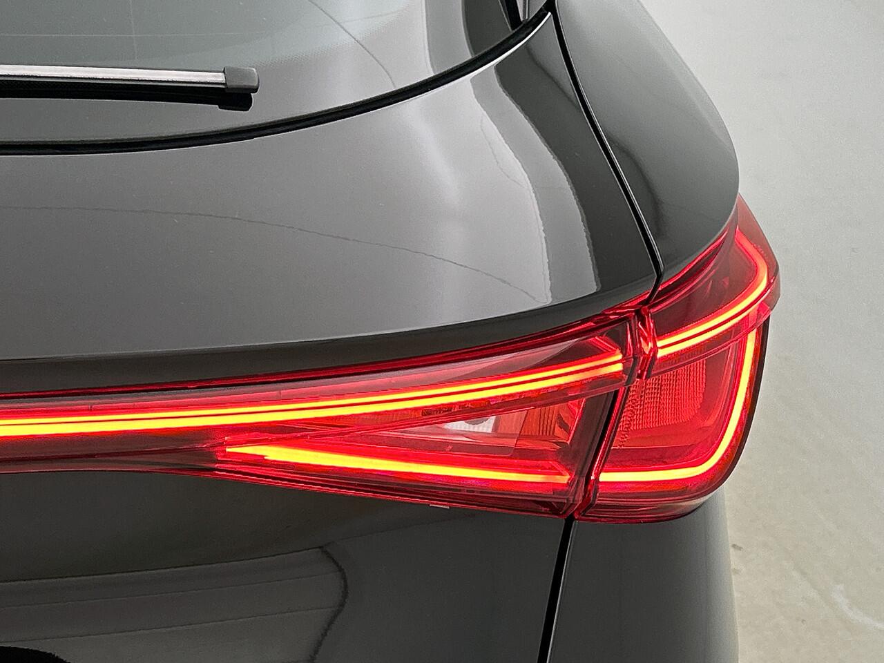 Seat LEON Sportstourer 1.0 eTSI 110pk FR Business DSG / App connect / Cruise contol / Navigatie