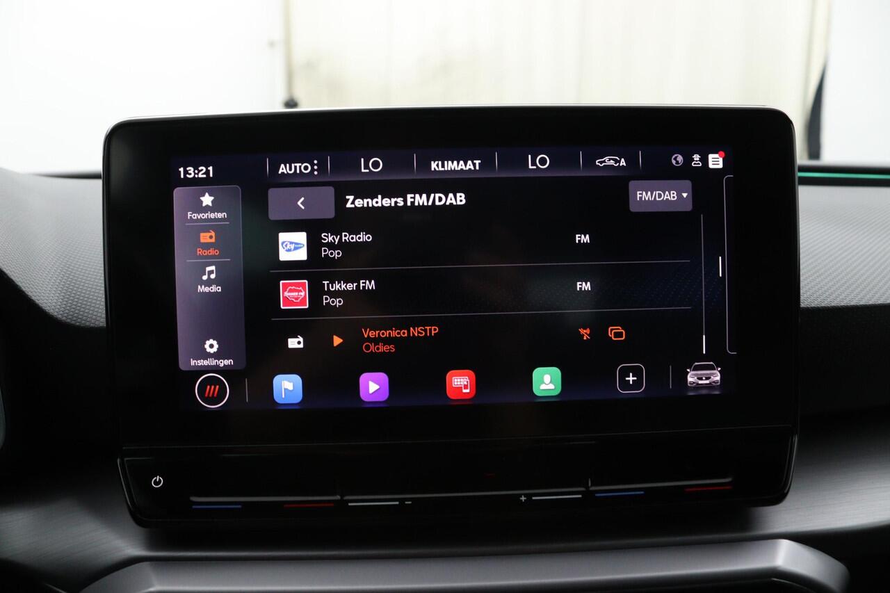 Seat LEON Sportstourer 1.5 TSI FR facelift *ACC*HAAK*ECC*NAVI*LED*