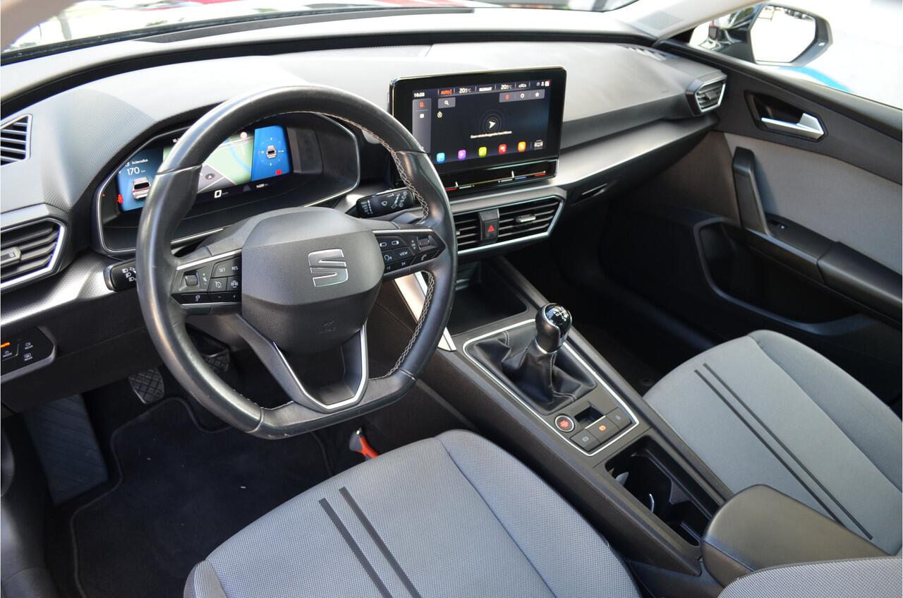 Seat LEON Sportstourer 1.5 TSI Virtual cockpit | Carplay | Adaptive cruise | LMV |