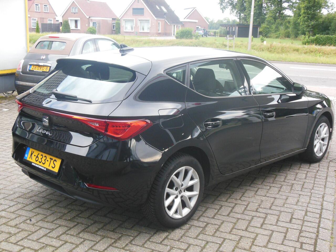 Seat LEON 1.0 TSI Reference Staat in De Krim