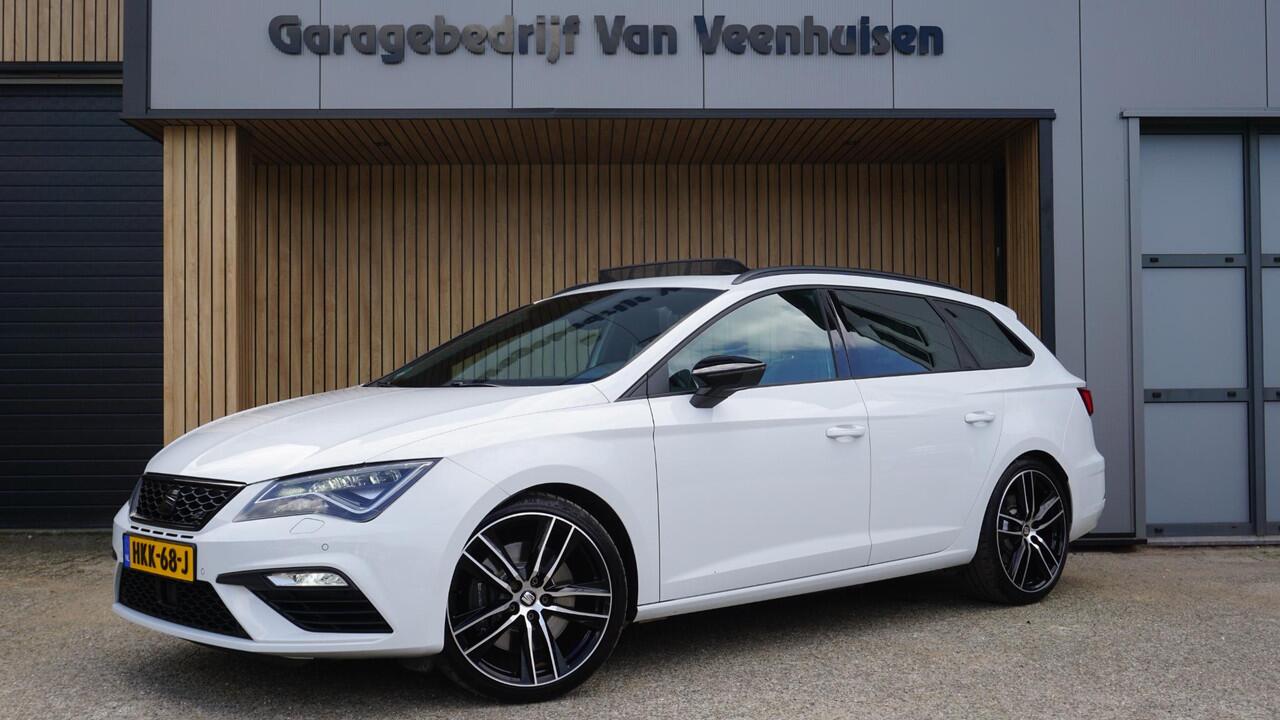 Seat LEON ST Cupra 2.0 TSI 301pk 4DRIVE Pano.Dak Beats Virtual Cockpit *Black Edition* 19inch LM *Zeer Nette Cupra* 85081km!