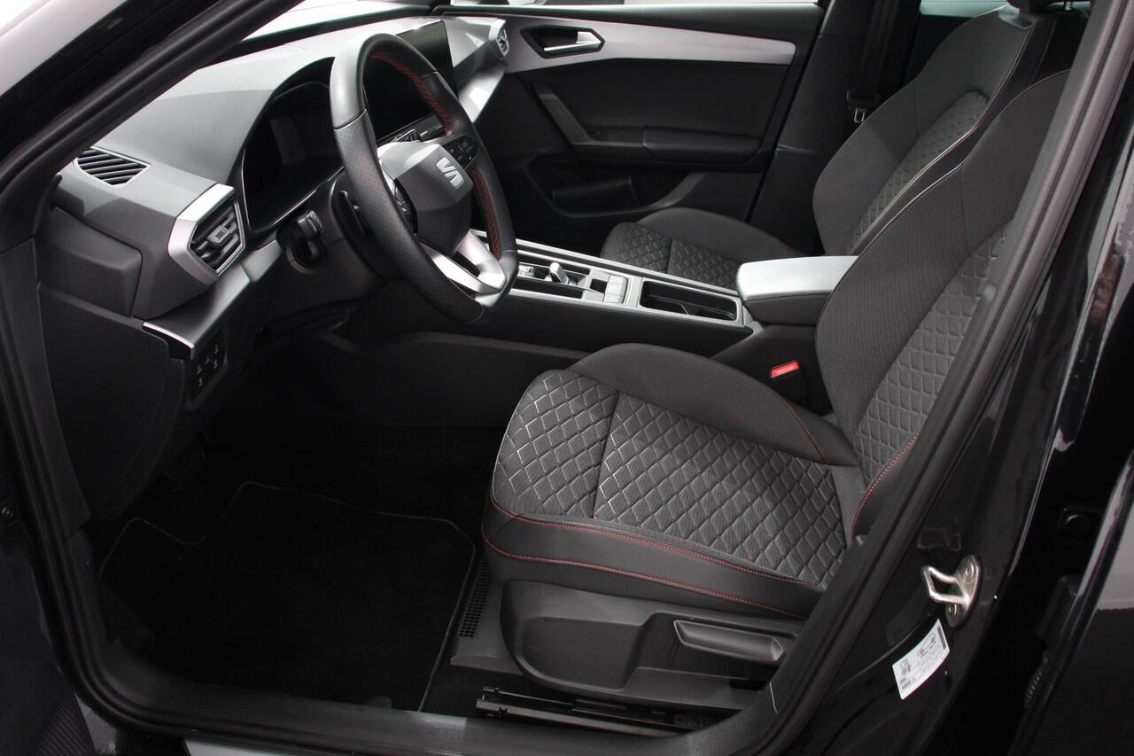 Seat LEON 1.5 eTSI 150pk DSG FR | Navigatie | Apple Carplay/Android Auto | Virtual Cockpit | Led | Adaptive Cruise Control | Dab | Stoelverwarming