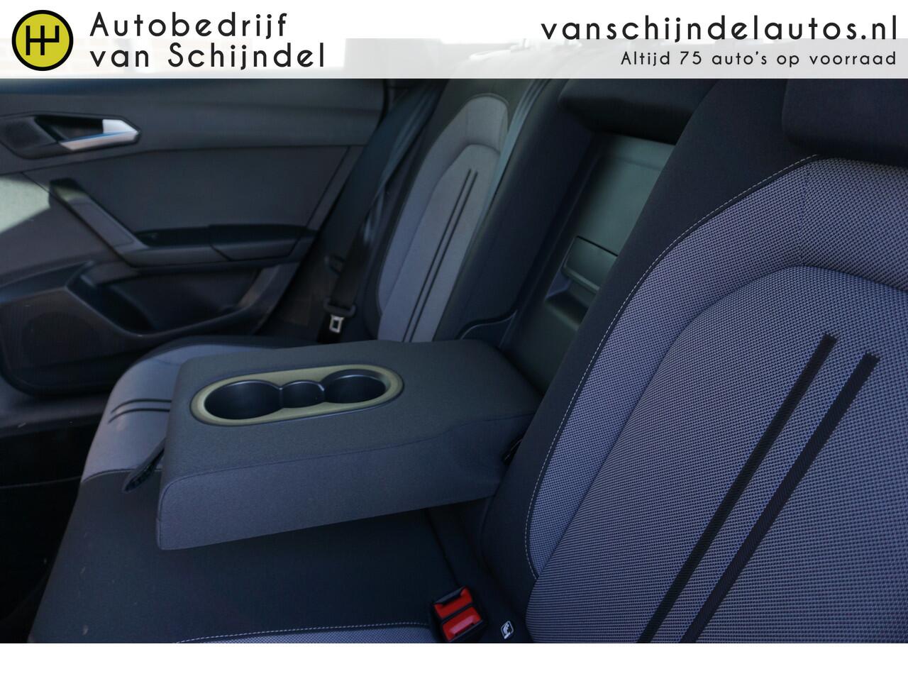Seat LEON Sportstourer 1.5 TSI STYLE NAVIGATIE ANDROID-APPLECARPLAY DIGITALE COCKPIT LED ECC AIRCO CRUISECONTROL PARKEERSENSOREN V+A BLUETOOTH LMV ENZ...