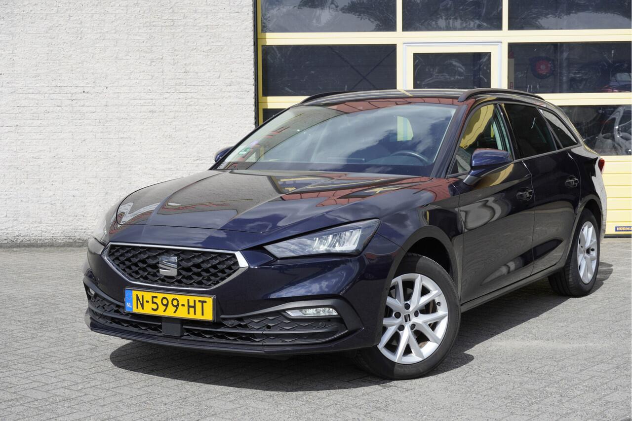 Seat LEON Sportstourer 1.0 eTSI Automaat! Style Business Intense BJ2021 Lmv 16" | Led | Pdc | Navi | Elek. trekhaak | Achteruitrijcamera | App-Connect | Virtual cockpit | Climate control | Cruise control | Extra getint glas