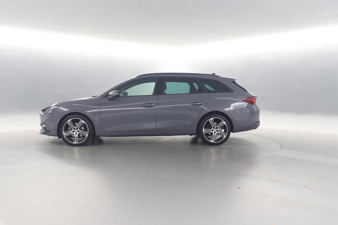 Seat LEON Sportstourer 1.0 TSI 110pk FR Business / Navigatie via App Connect / Parkeersensoren