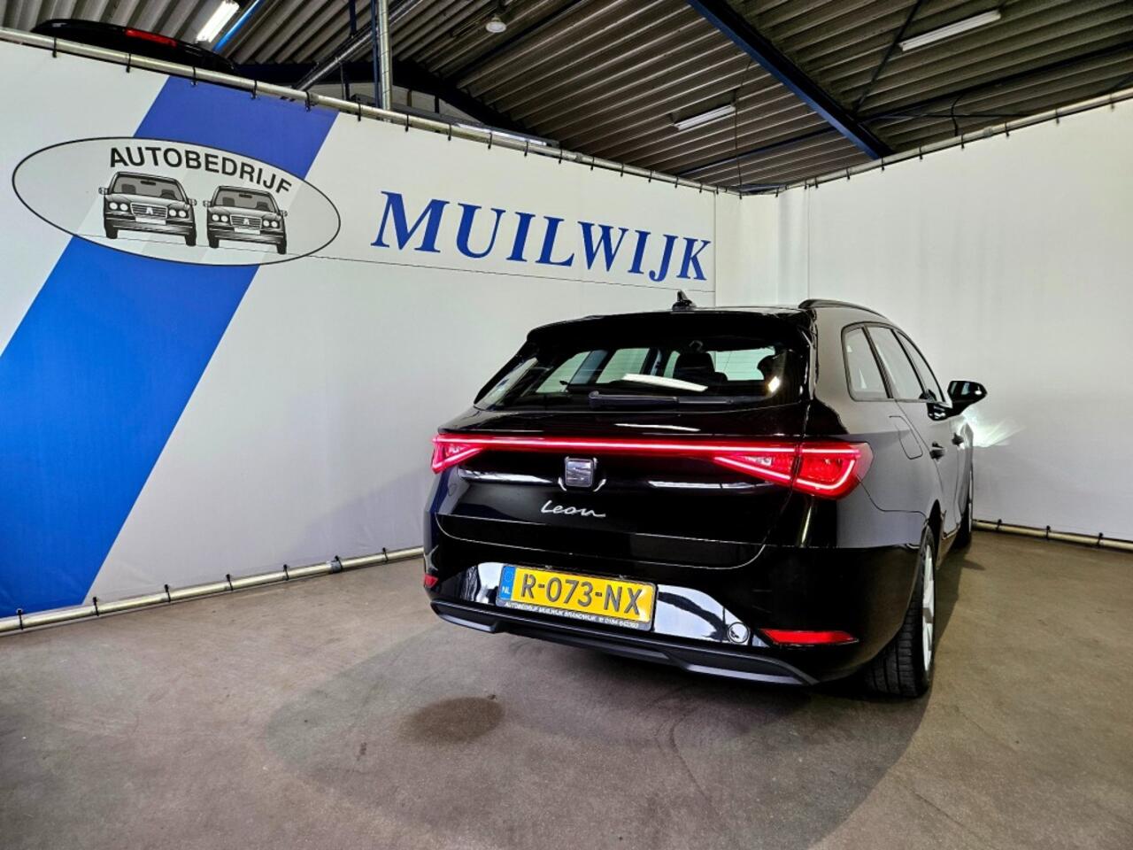 Seat LEON Sportstourer 1.0 TSI Reference / CarPlay / Full LED / NL Auto