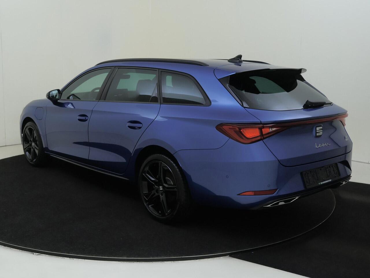 Seat LEON Sportstourer 1.5 TSI e-Hybrid FR Business