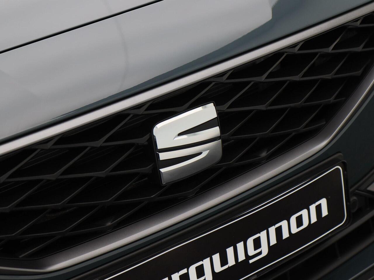 Seat LEON FR Business 1.5 TSI eHybrid PHEV 204pk | Trekhaak | Achteruitrijcamera | Navigatie | Cruise control