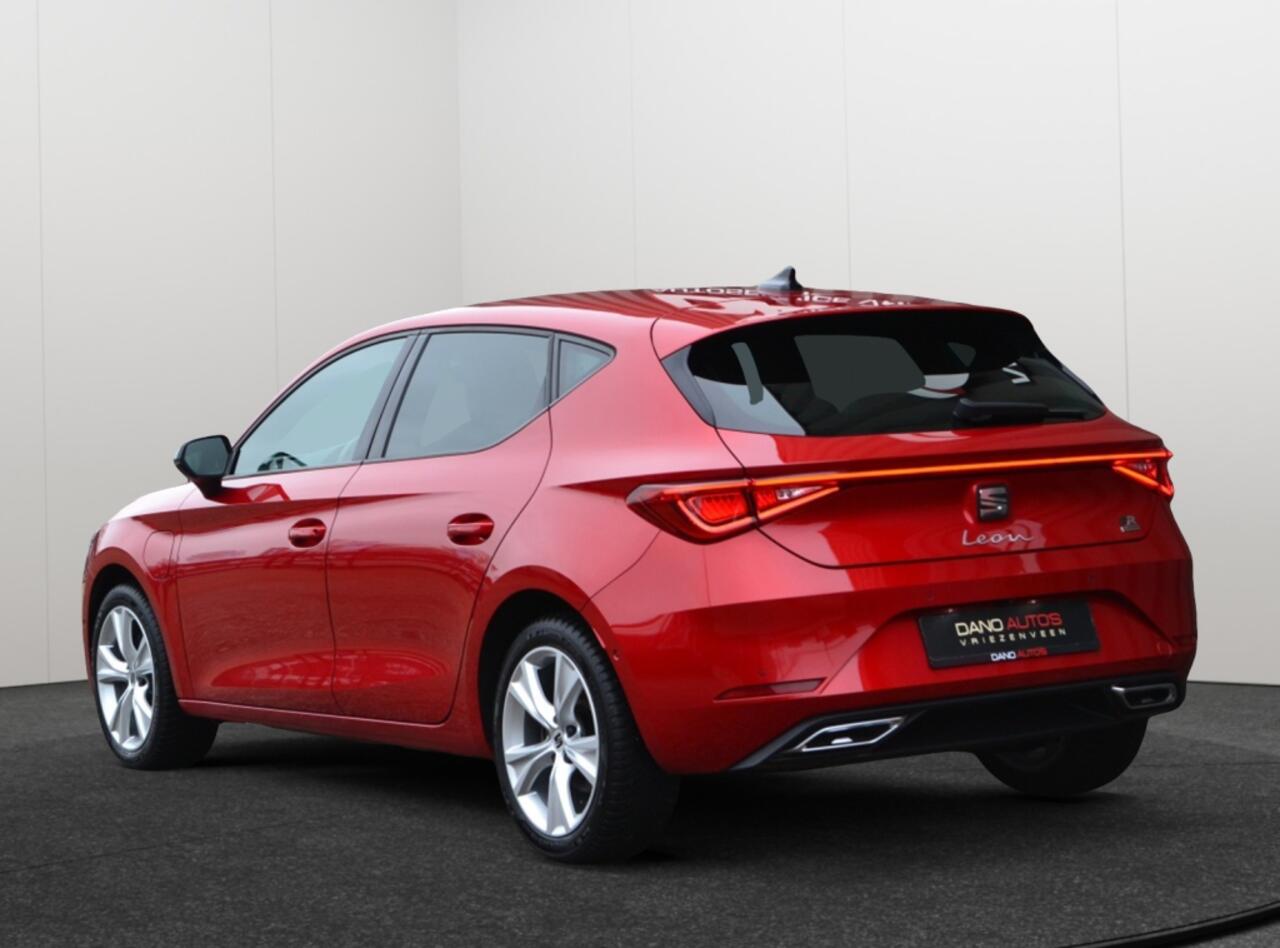 Seat LEON 1.4 TSI e-Hybrid FR LED/Camera/Keyless