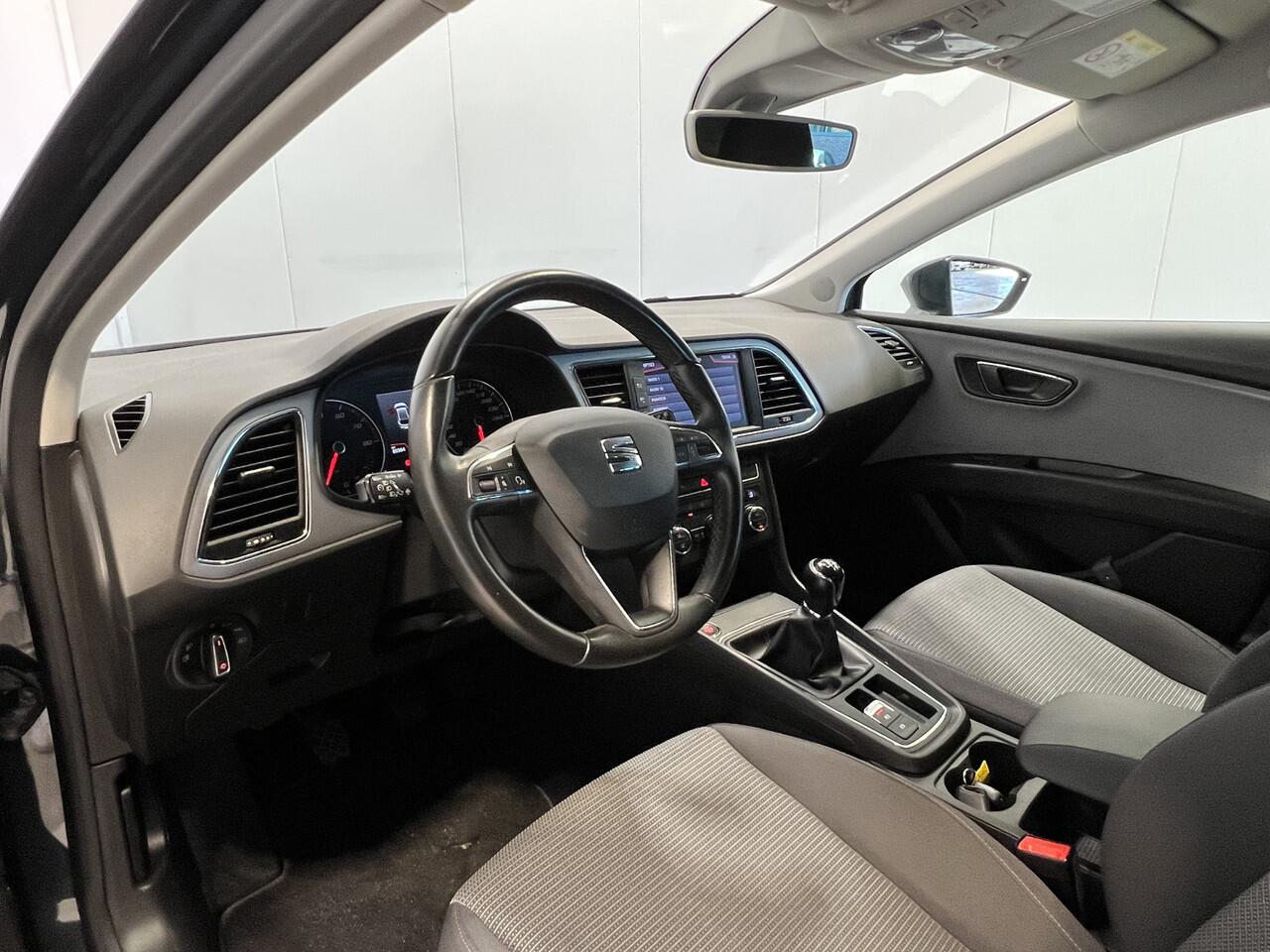 Seat LEON 1.0 TSI Style Ultimate Edition | Navigatie/Android/Apple Carplay | LM Velgen 16" | Cruise Control | Airco |