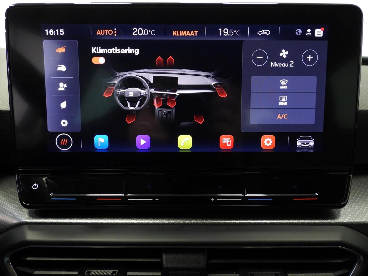 Seat LEON Sportstourer 1.0 eTSI Aut. Style Business Intense NAVI/CAMERA/LED/TREKH./17"LMV!